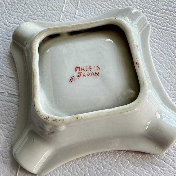 Vintage Small Hand Painted Ceramic Porcelain Ashtray JAPAN Collectible - Picture 5 of 5